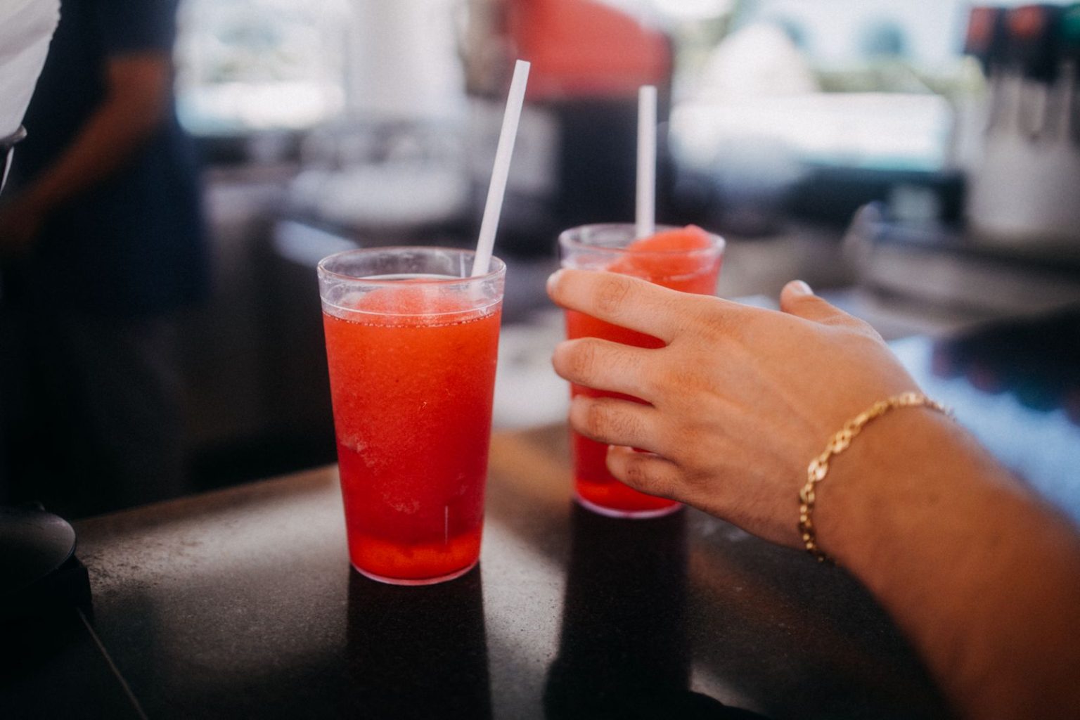 The Rise of Slush Drinks: Why Everyone’s Suddenly Obsessed with Slush Drinks This Summer Colourful slush drinks in summer